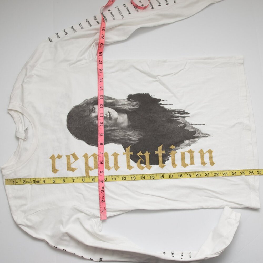 Taylor Swift Reputation Stadium Tour 2018 Long Sleeve Tee Authentic White Small - Picture 9 of 9